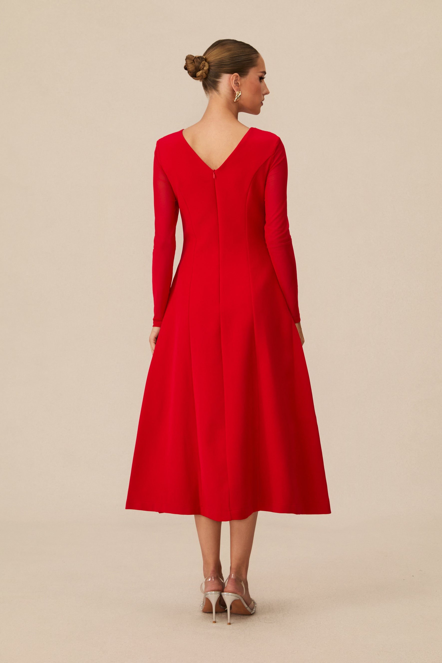 Eye-Catching Red Twist Front Midi Dress