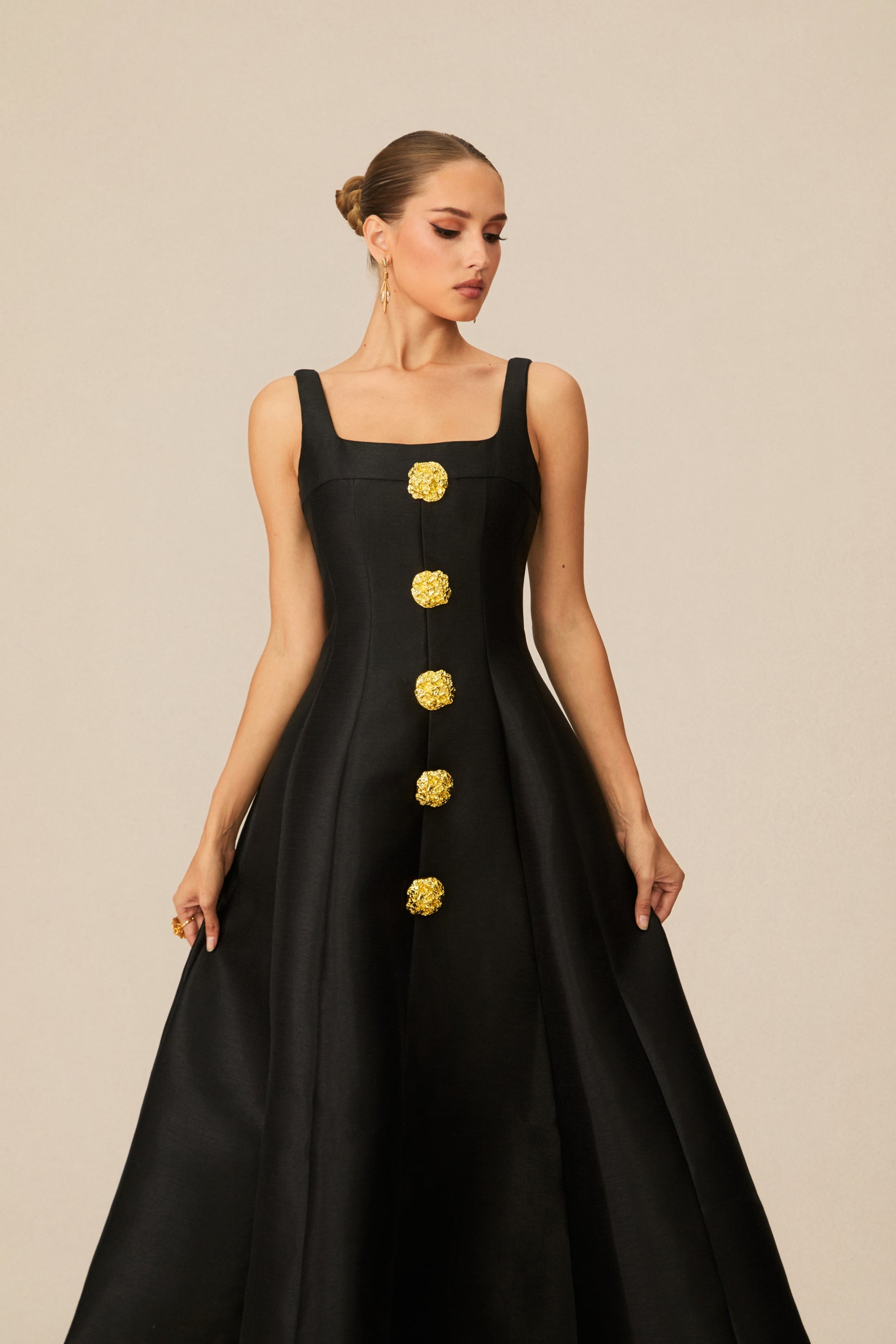 Elegant Mood Black Embellished Square Neck Midi Dress