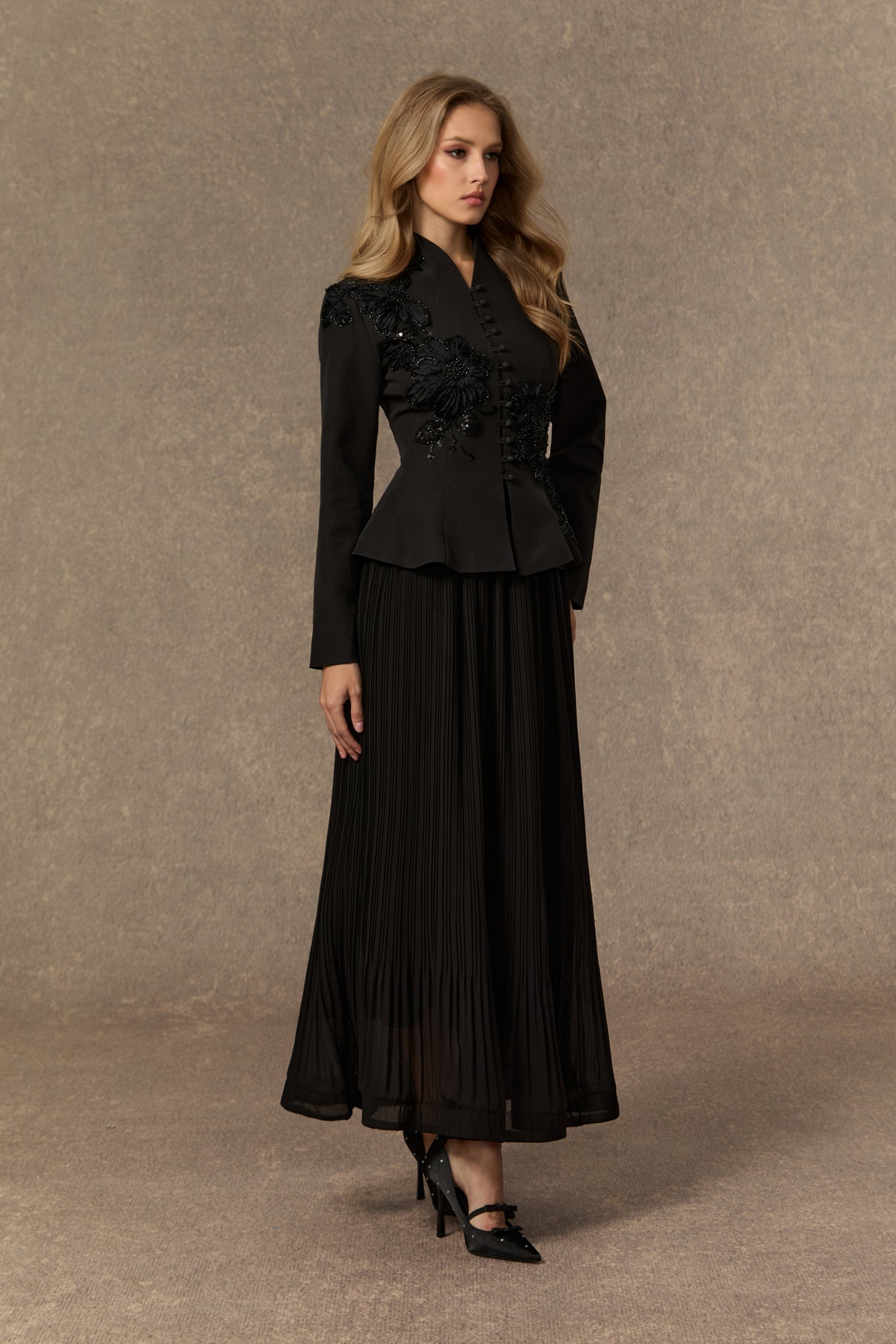 Graceful Arrival Black Lace Embroidered Jacket & Pleated Skirt Set