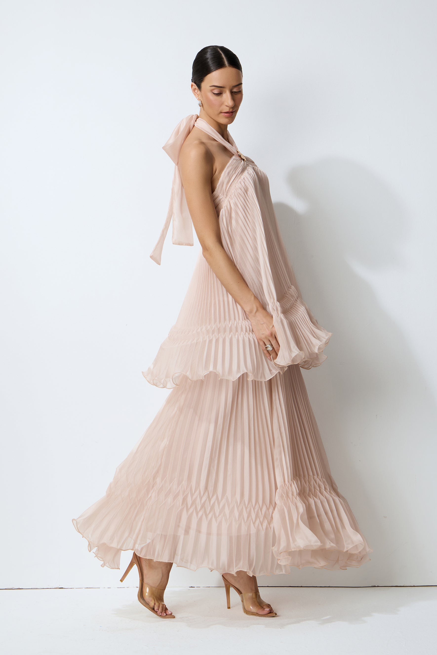 Light Party Moment Pink Halter Neck Pleated Maxi Dress