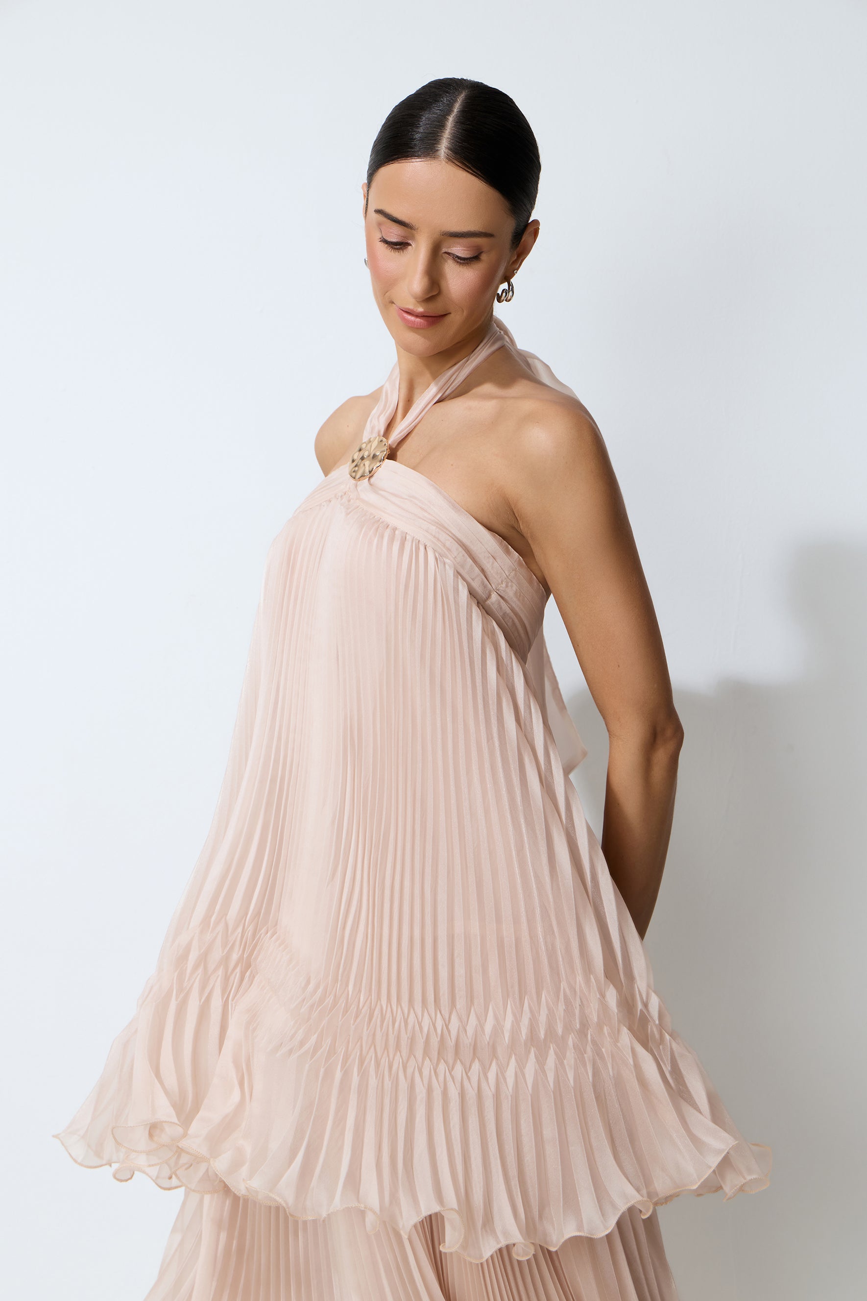Light Party Moment Pink Halter Neck Pleated Maxi Dress
