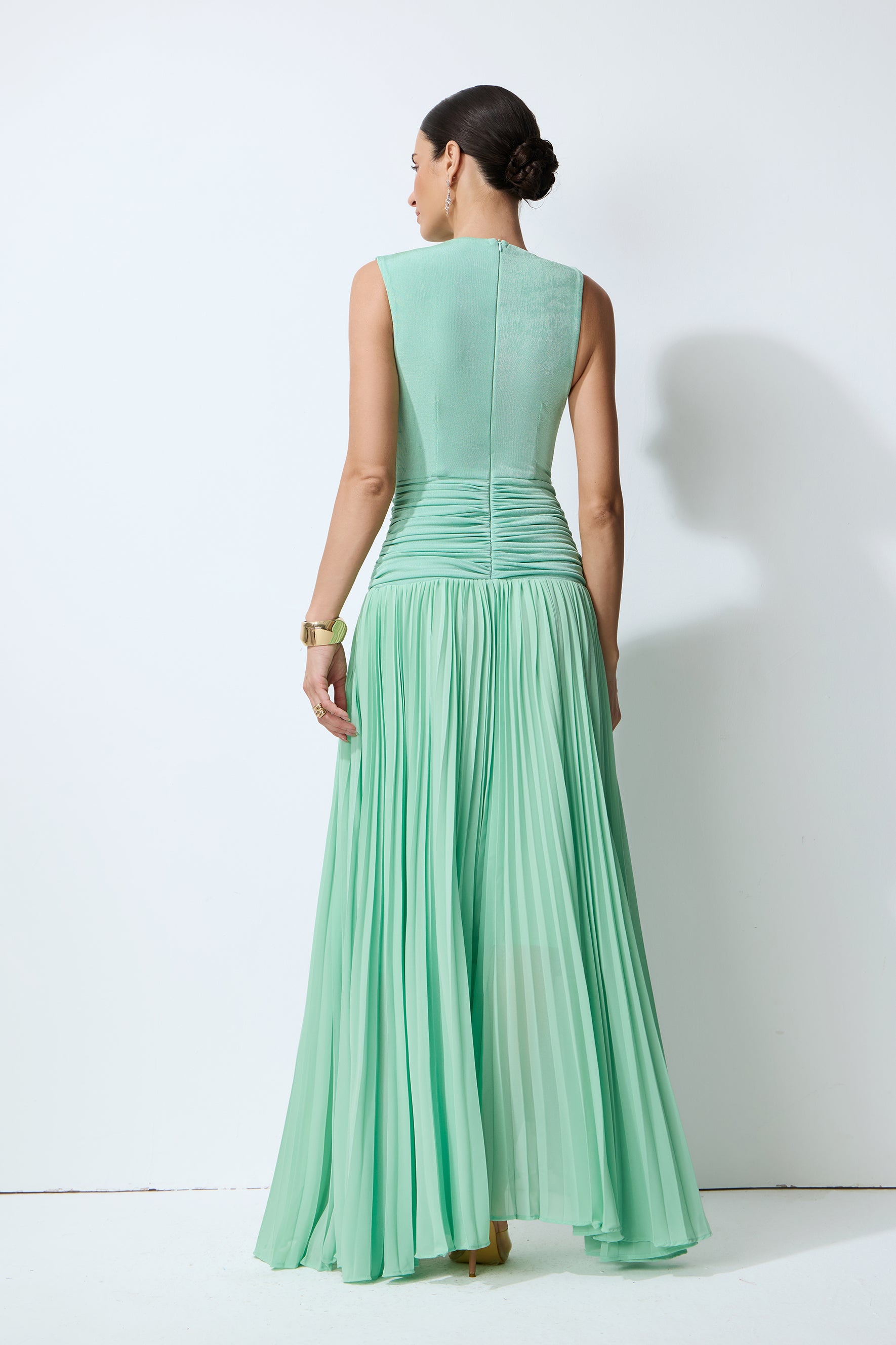 Easy To Love Green Sleeveless Pleated Maxi Dress