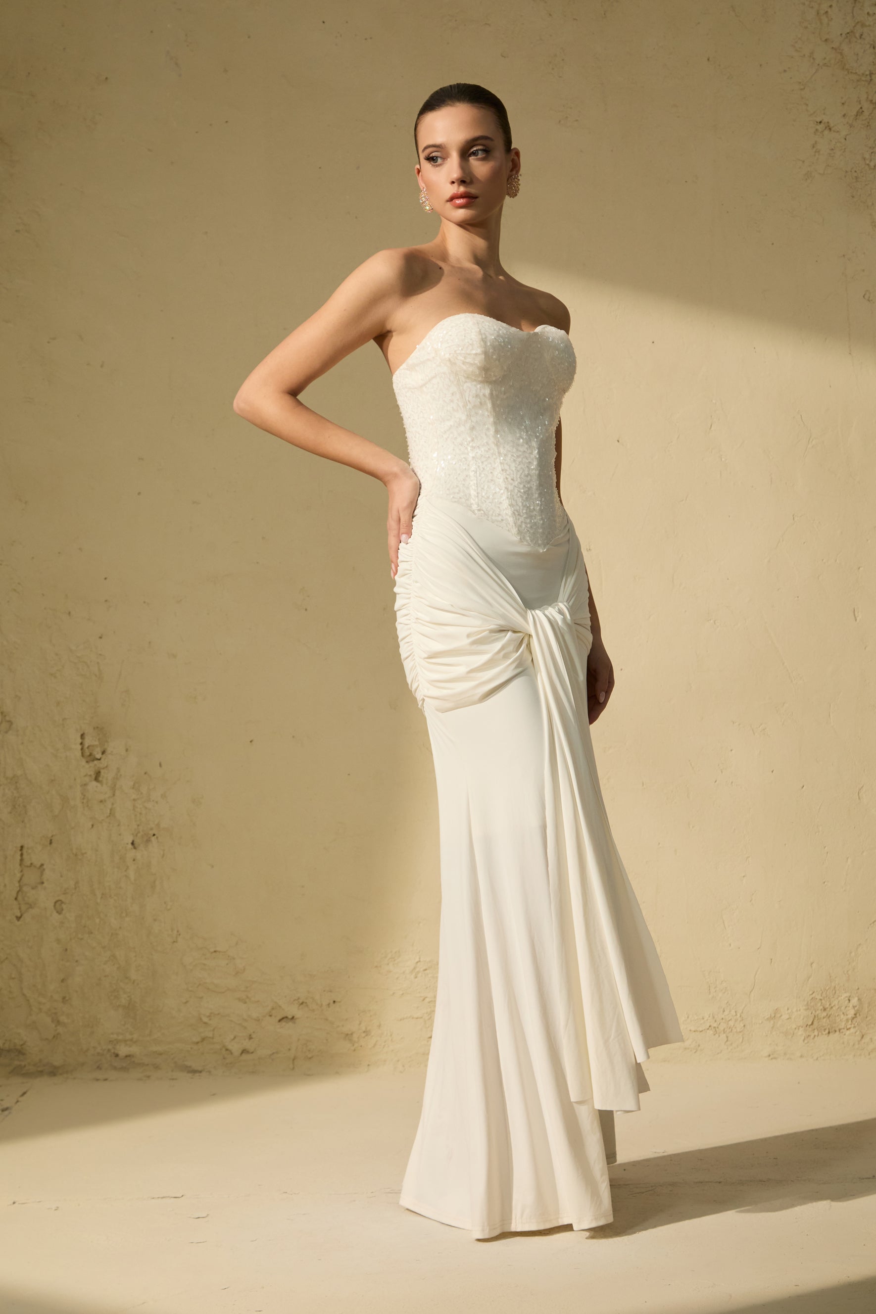 Modern Art White Corset Bodice Knot Maxi Dress
