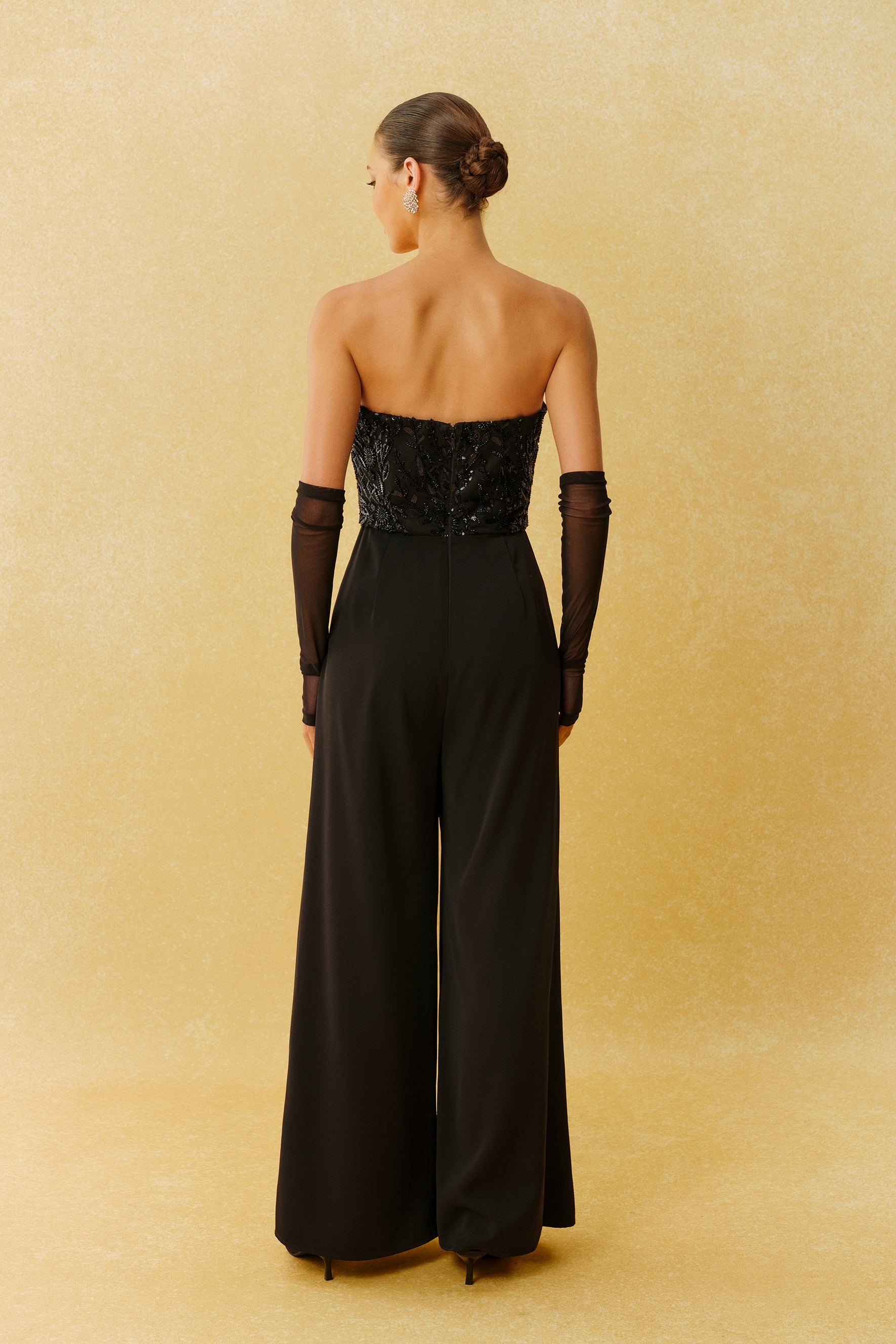 Night Elegance Black Sweetheart Beaded Jumpsuit With Gloves