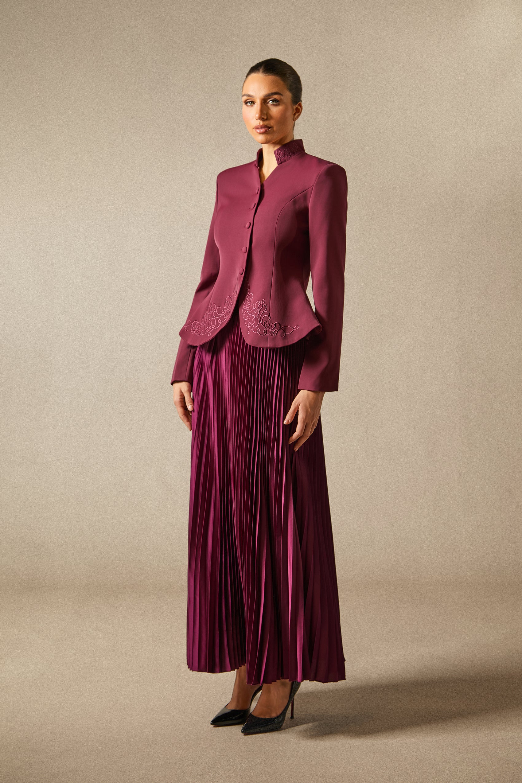 Christine Embroidery Pleated Skirt Set