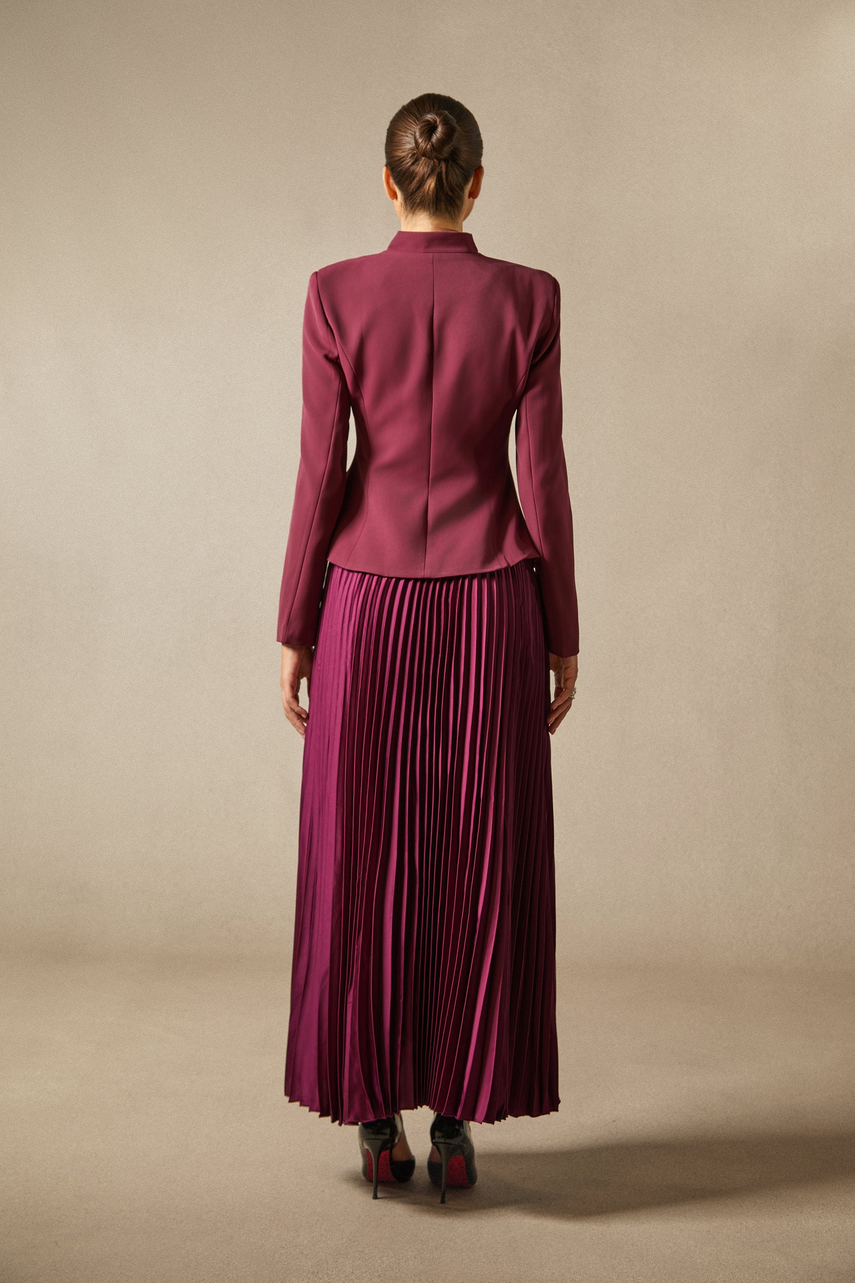 Christine Embroidery Pleated Skirt Set
