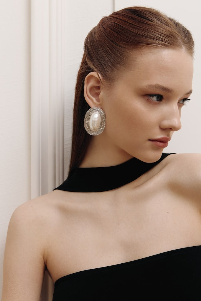 Textured Pearl Stud Earrings
