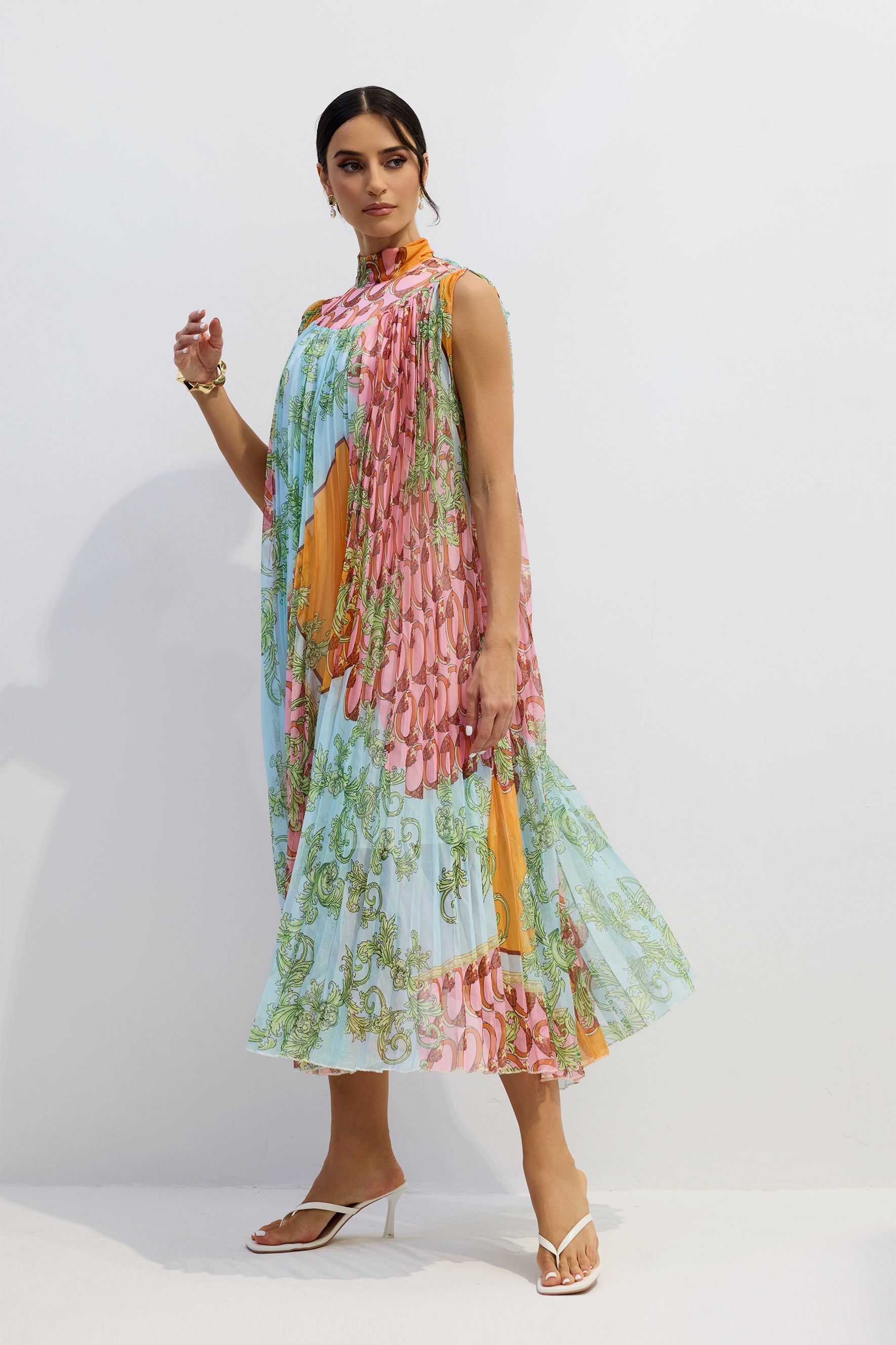 Martha Print Sleeveless Pleated Midi Dress
